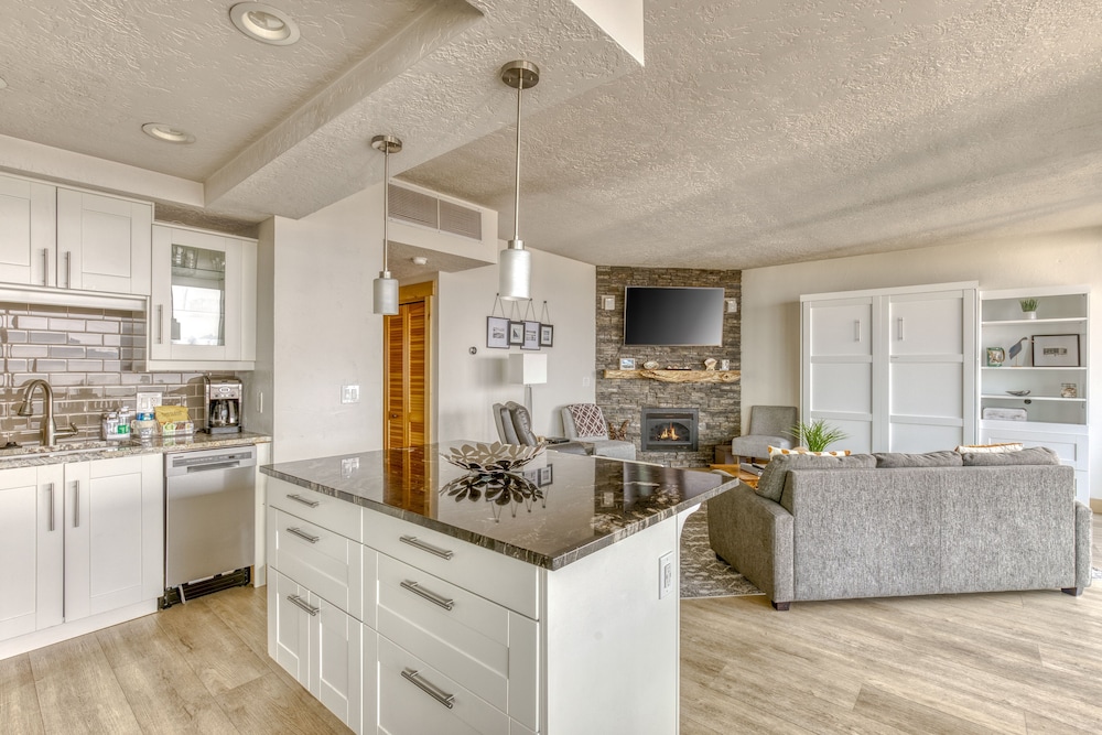 Sand & Sea Resort Condominiums - photo 606