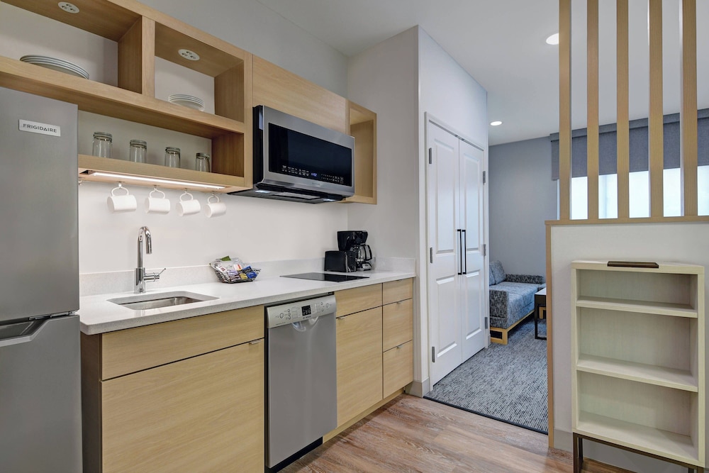 TownePlace Suites by Marriott Sumter - photo 20