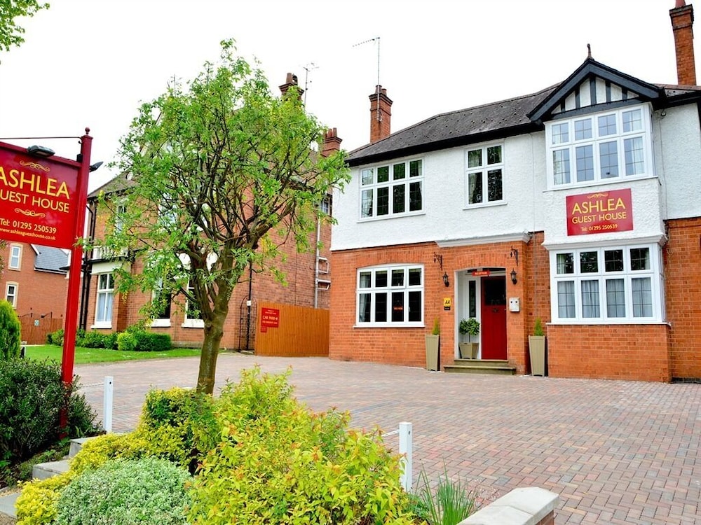 Ashlea Guest House — 4-Star Luxury Hotel in Banbury, United Kingdom