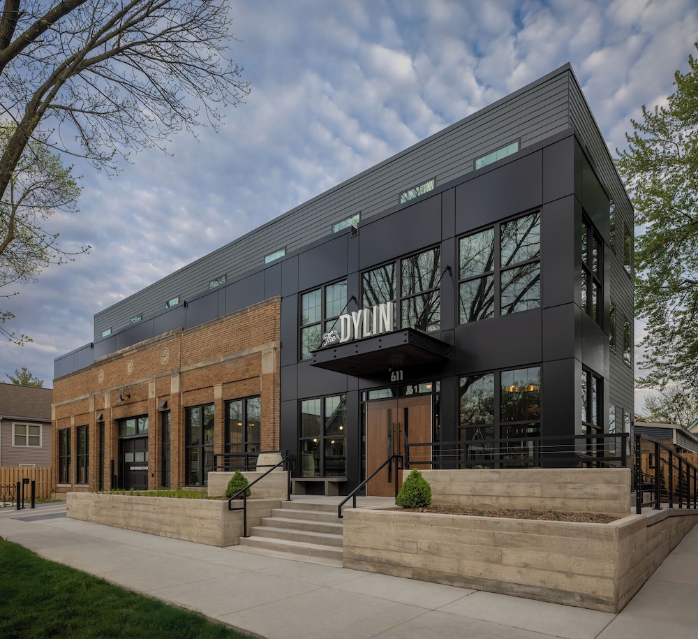 The Dylin — 4-Star Luxury Hotel in Madison, United States