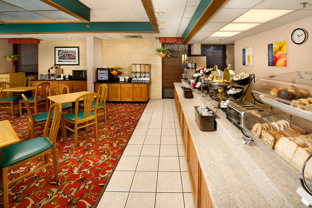 Pear Tree Inn San Antonio Northwest Medical Center - photo 33