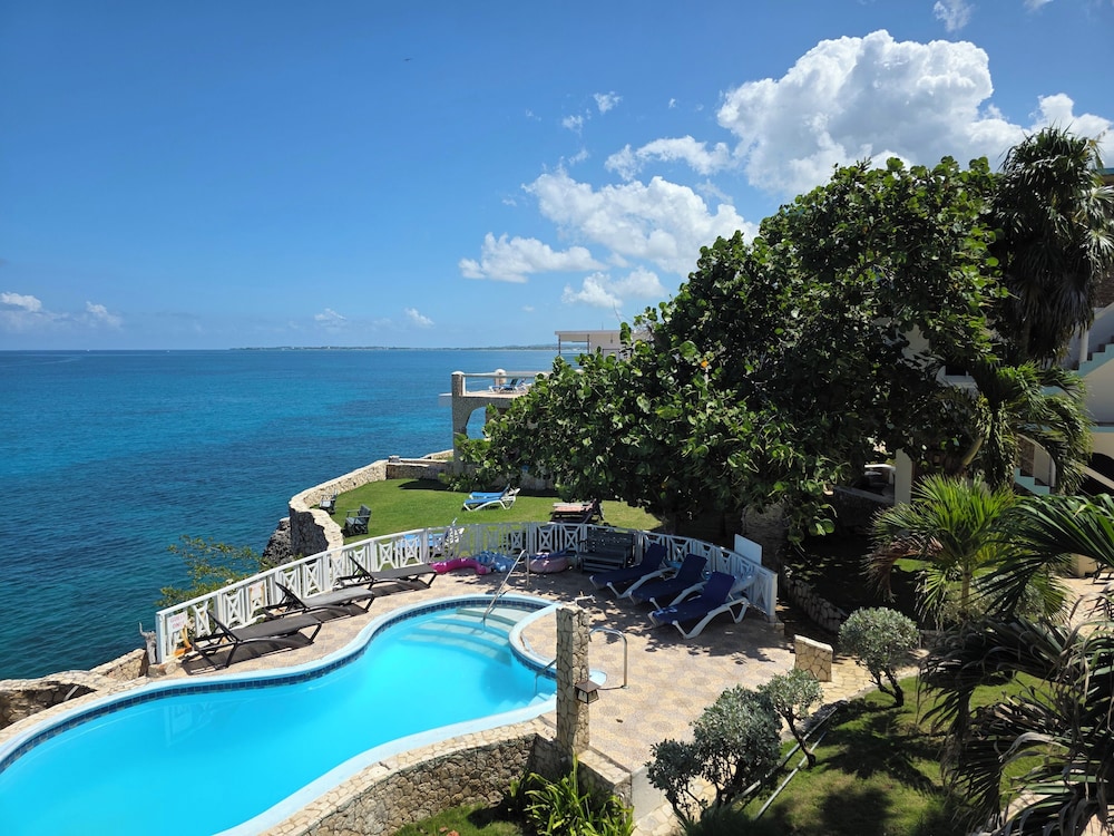 Home Sweet Home Resort in Negril, Jamaica