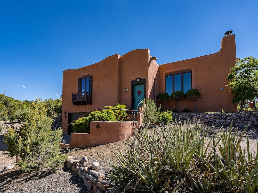 Arroyo's Edge - photo 34