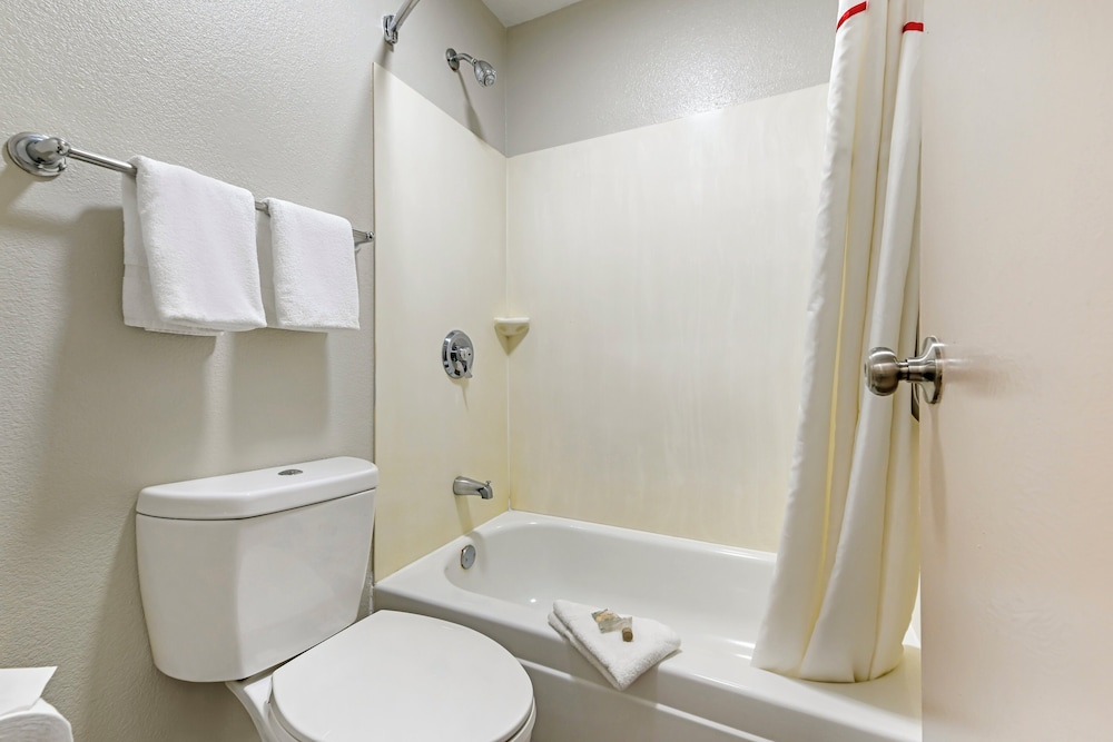 Red Roof Inn Washington DC Laurel - photo 20