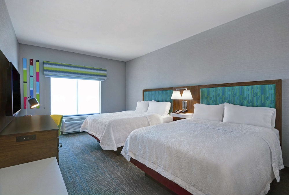 Hampton Inn & Suites Middleburg - photo 15