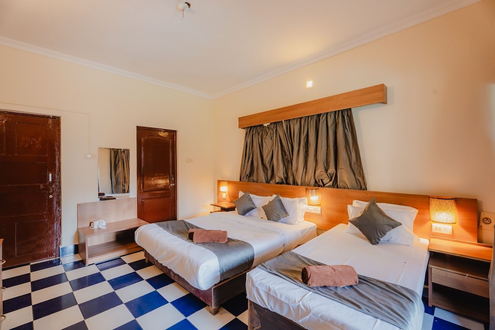 AB Tropical Beach Resort By Goa Bees — Calangute — photo 4