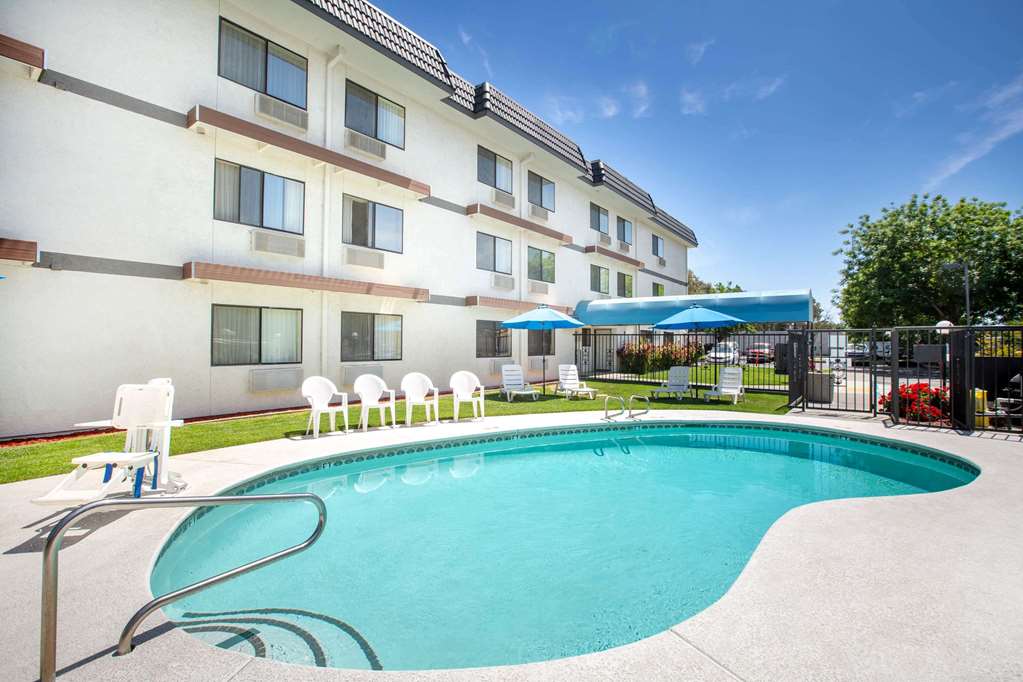 Days Inn by Wyndham Woodland - featured photo