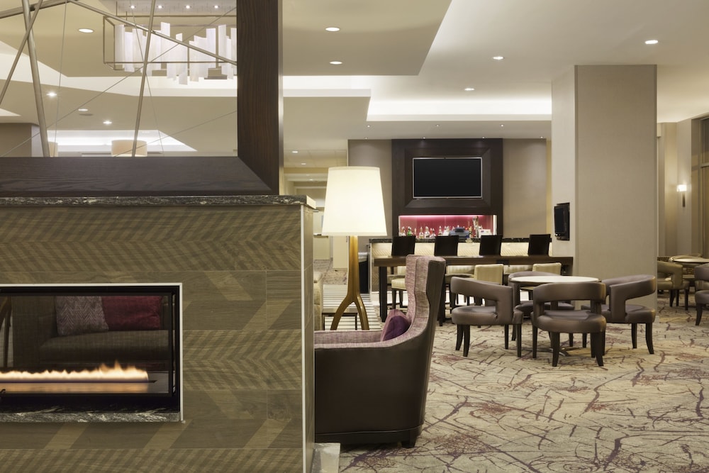 Residence Inn Alexandria Old Town South at Carlyle - photo 34