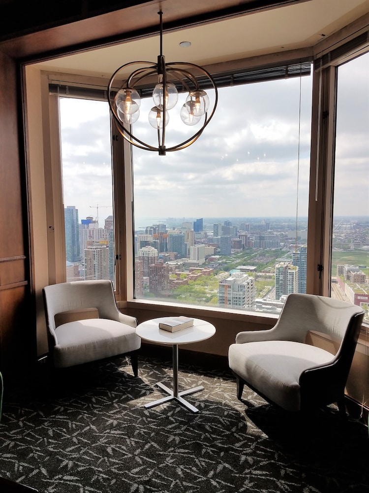The Buckingham Hotel - photo 35