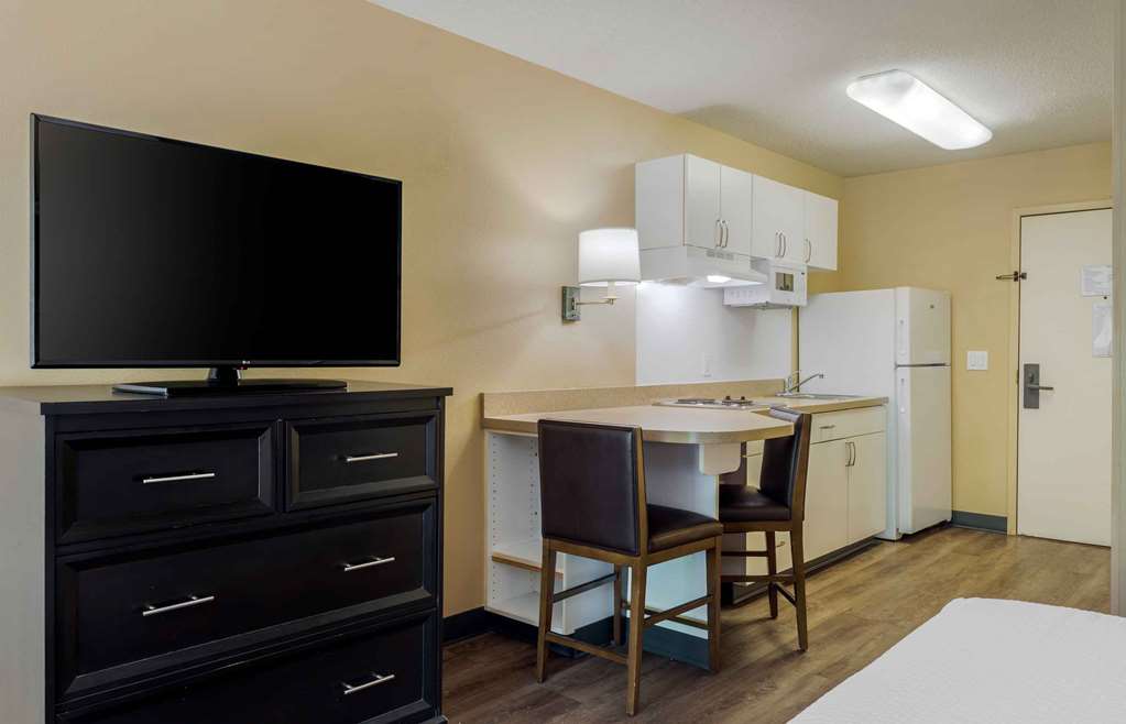 Extended Stay America Suites Boston Waltham 52 4th Ave - photo 24
