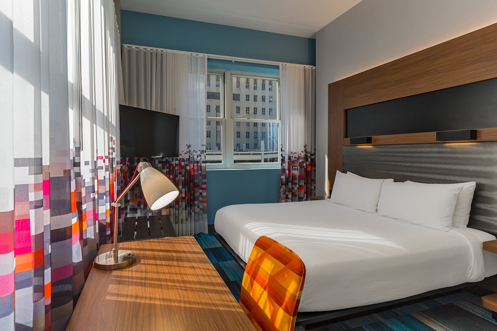 Aloft Houston Downtown - photo 8