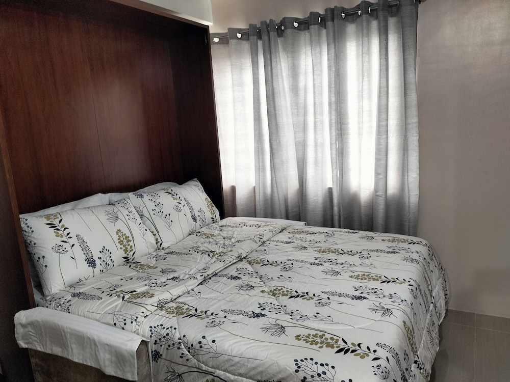 The Persimmon Studios 1233 — Cebu City — photo 2