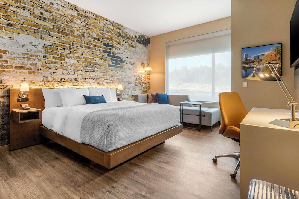 Cambria Hotel Fort Mill - photo 13