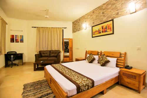 BedChambers Serviced Apartments Near Golf Course Road
