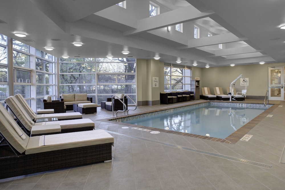 Holiday Inn Windsor Wine Country by IHG - photo 11