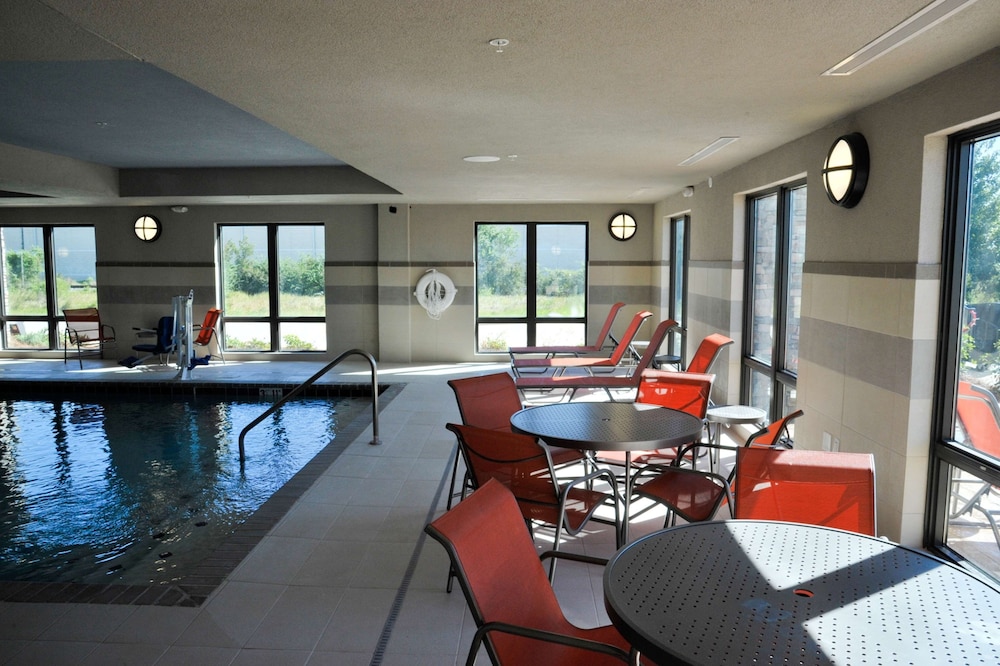 Hampton Inn & Suites Gulfport I 10 - photo 58