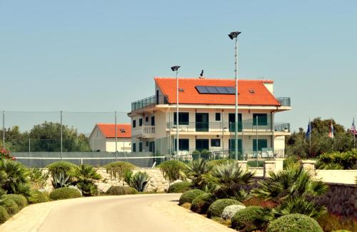 Americana Luxury Apartments — 4-Star Luxury Hotel in Sibenik, Croatia