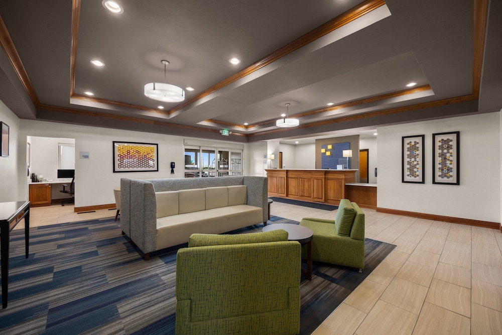 Holiday Inn Express Hotel & Suites Limon I 70 by IHG - photo 41