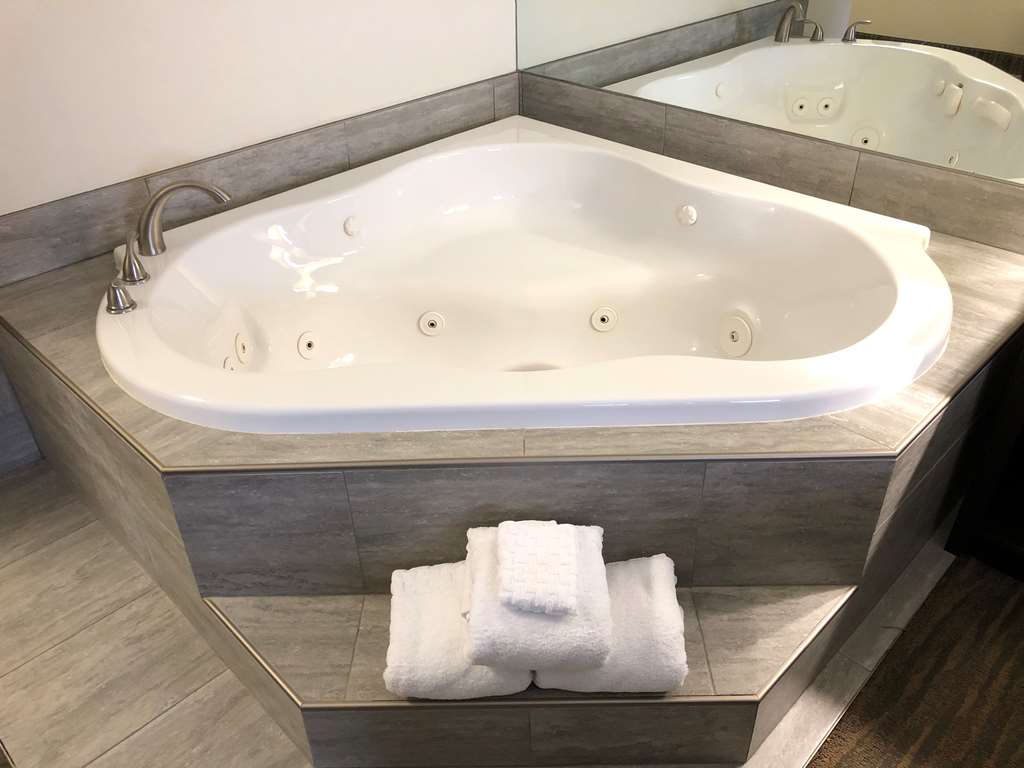 Best Western Plus Coldwater Hotel - photo 16