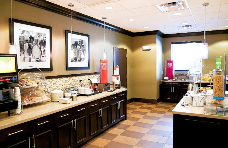 Hampton Inn Lewiston Auburn - photo 127