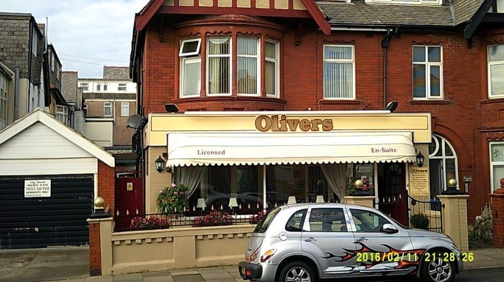 OLIVERS Strickley over 35 years only - carbon neutral hotel in Blackpool