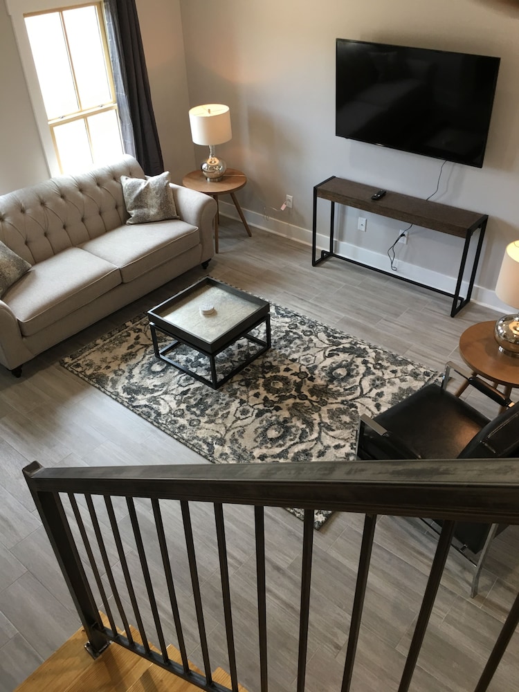 The Hotel at Huntington Square - photo 85