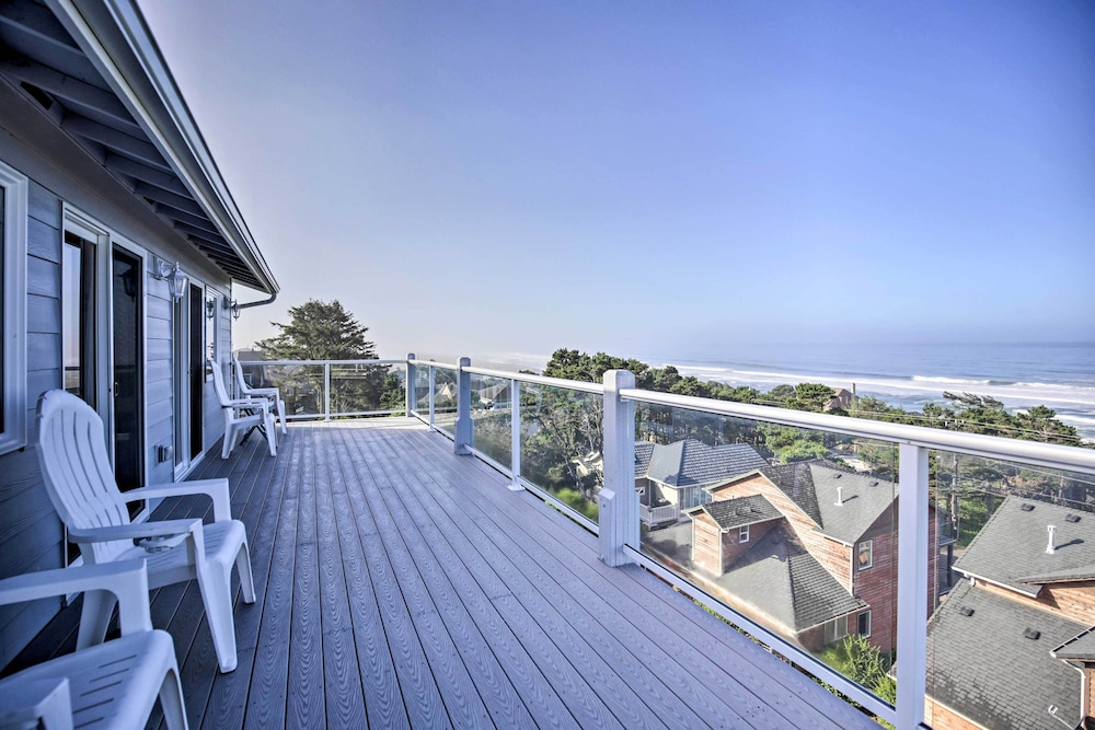 Ocean View Lincoln City Retreat with 3 Viewing Decks in Lincoln, United States