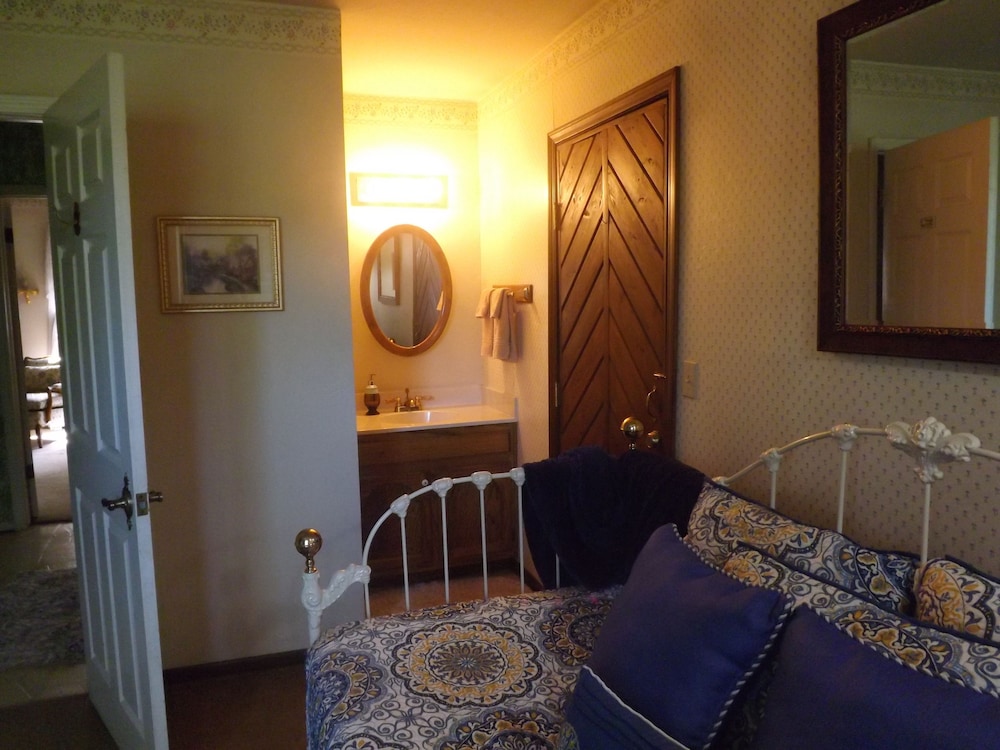 Arizona Mountain Inn and Cabins - photo 26