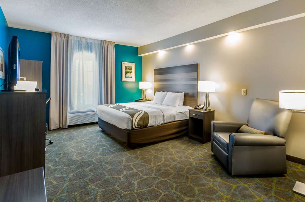 Quality Inn Harrisonburg I 81 - photo 10