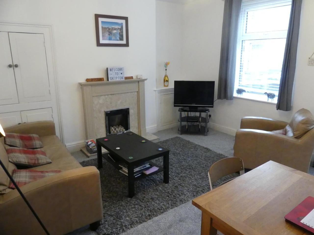Rowland House Central Skipton Dales Gateway