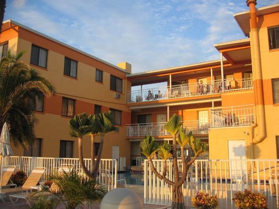 Page Terrace Beachfront Hotel in Treasure Island, United States