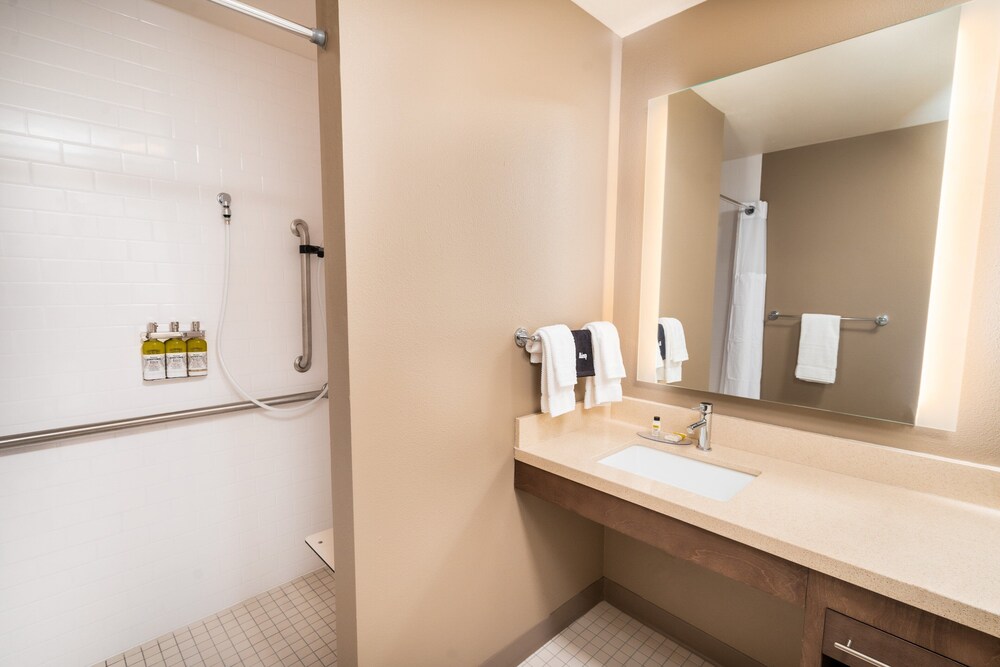 Staybridge Suites Coeur D'Alene by IHG - photo 10
