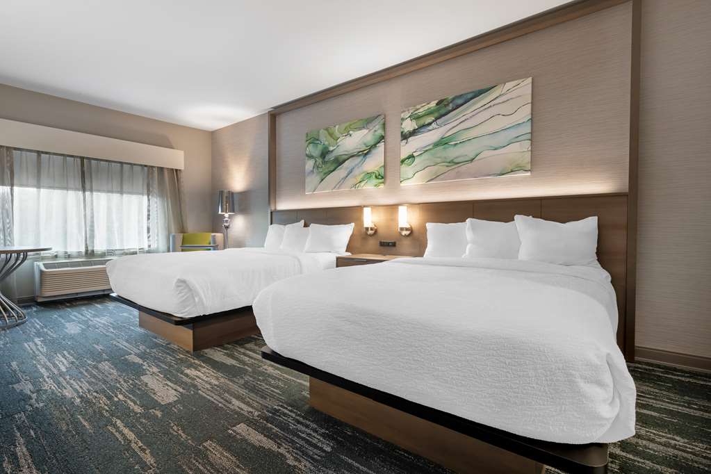 Best Western Plus Grand Rapids MN - photo 13