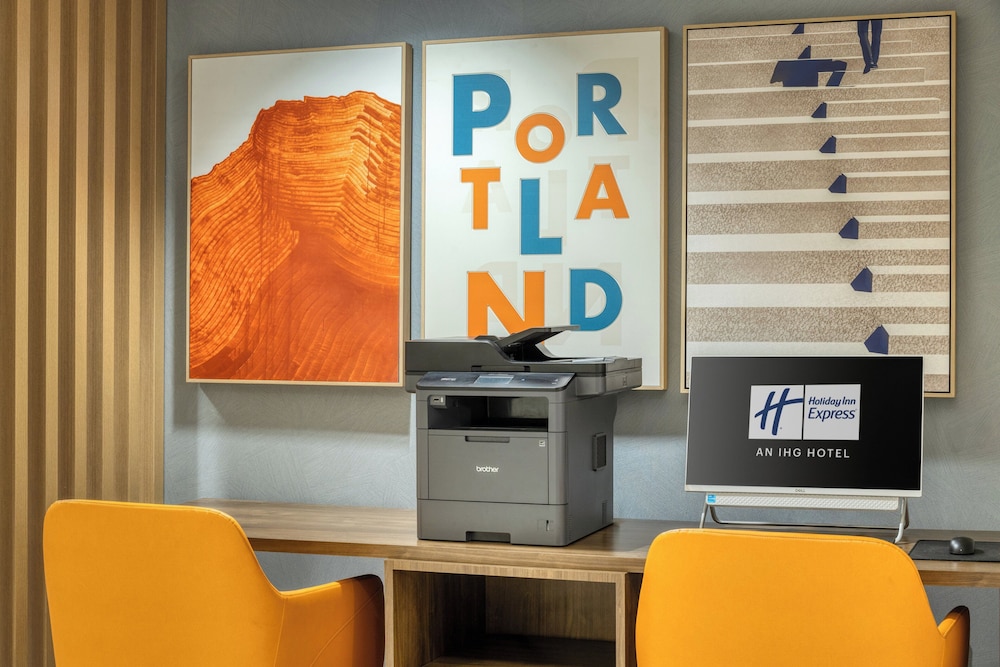 Holiday Inn Express Hotel & Suites Portland Jantzen Beach by IHG - photo 92