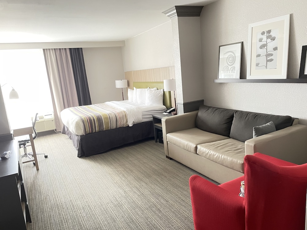 Country Inn & Suites by Radisson Greenville NC - photo 10