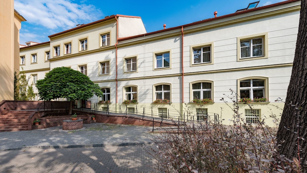 Hotel Ostruvek - carbon neutral hotel in Prague