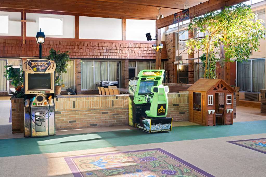Travelodge By Wyndham Gaylord - photo 7