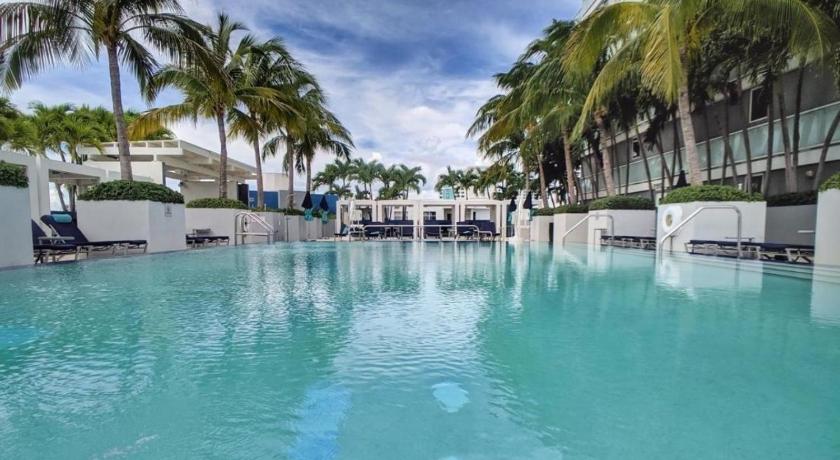 SuitesRUs At W Hotel Fort Lauderdale - photo 18