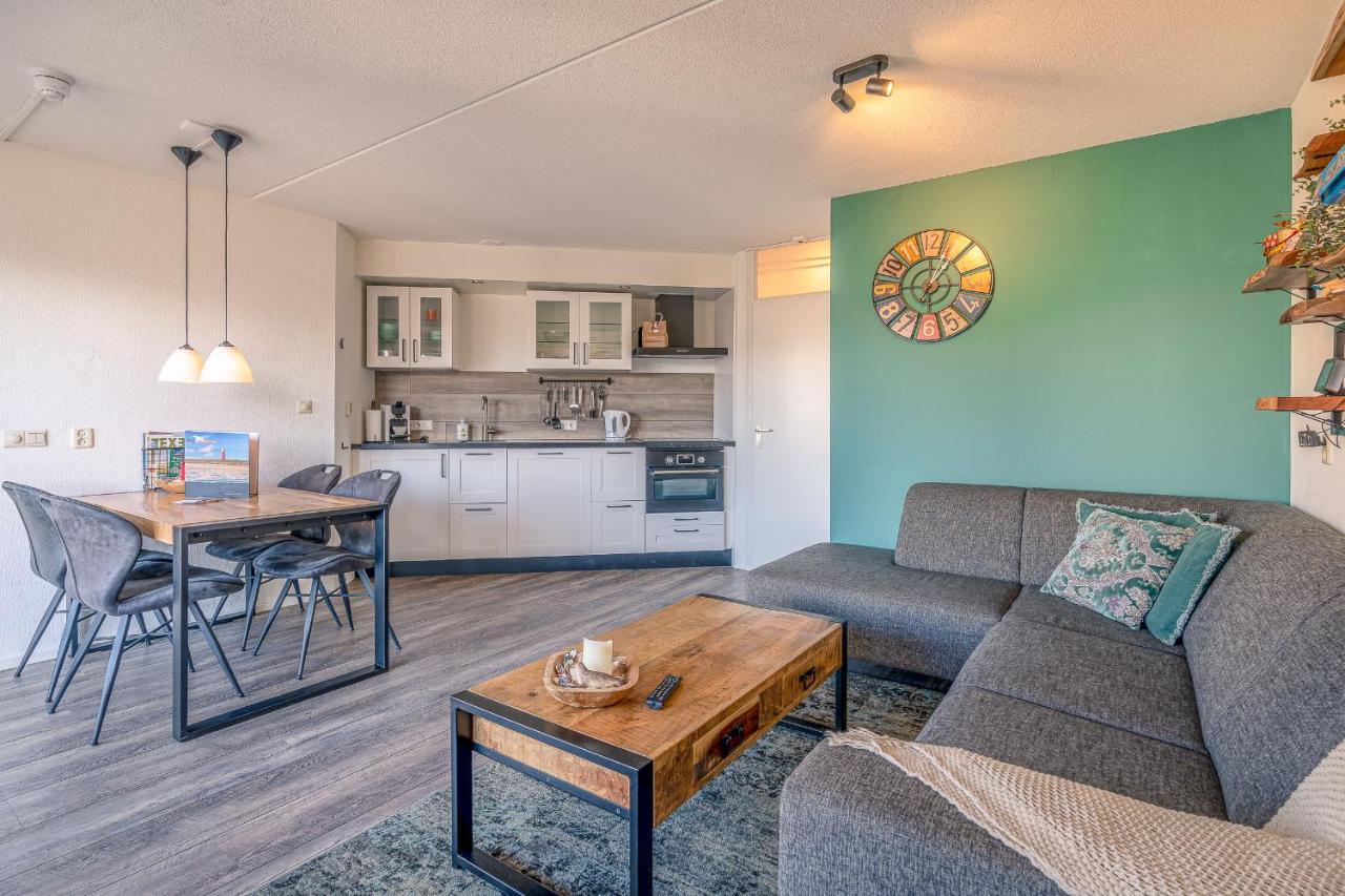 Zeedistel 20 in De Koog, Netherlands