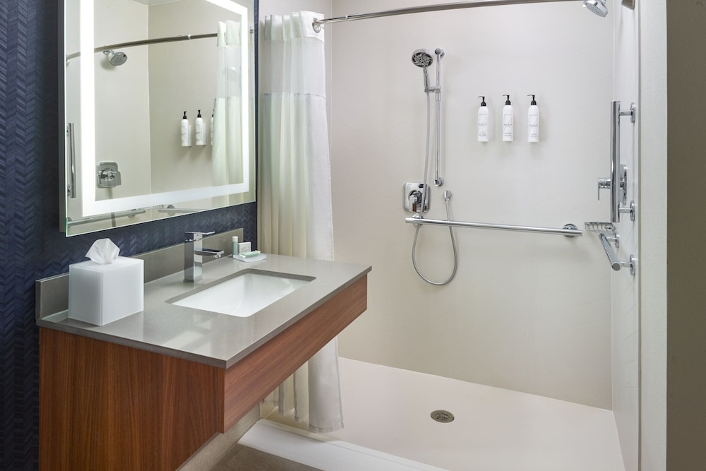 Fairfield Inn and Suites by Marriott Atlanta McDonough - photo 27