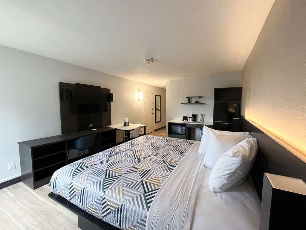 Motel 6 Nacogdoches TX SFA University - photo 14