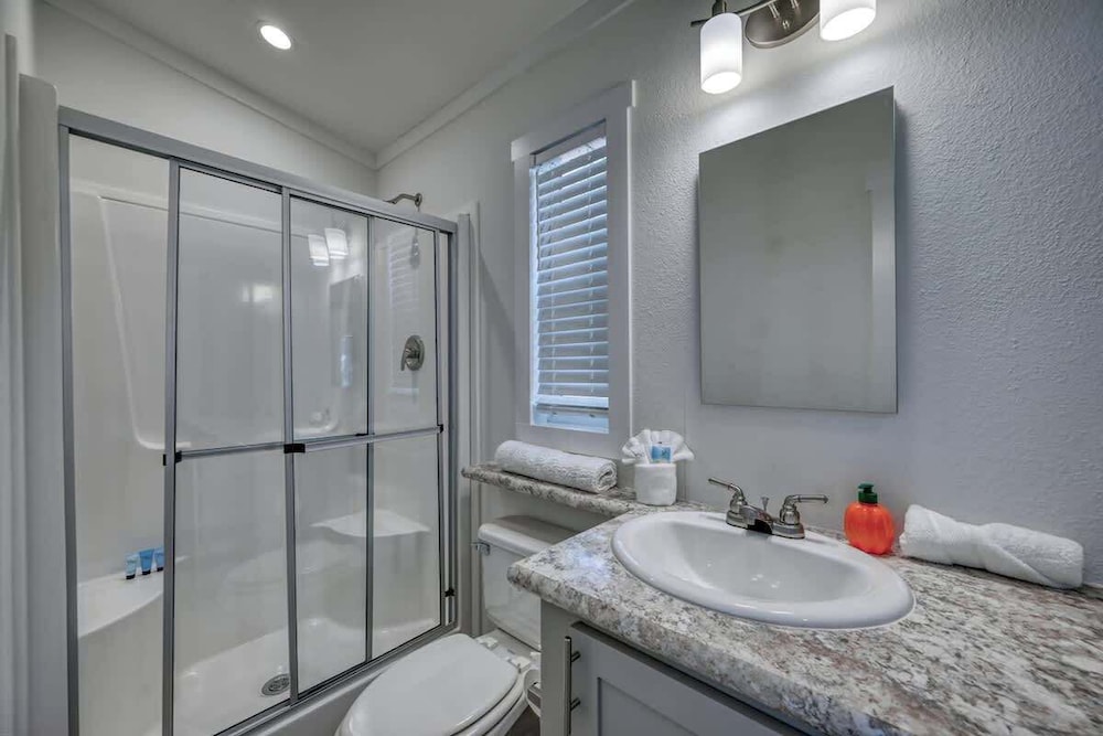 Resort at Fredericksburg Unit 19 - photo 7