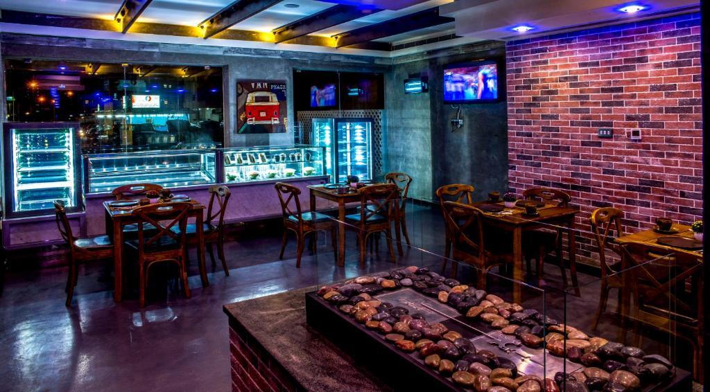 Flowery Holiday Suites in Kuwait City, Kuwait