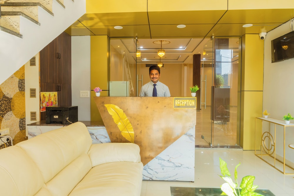 B&B Estrella Hotel And Resort in Indore, India