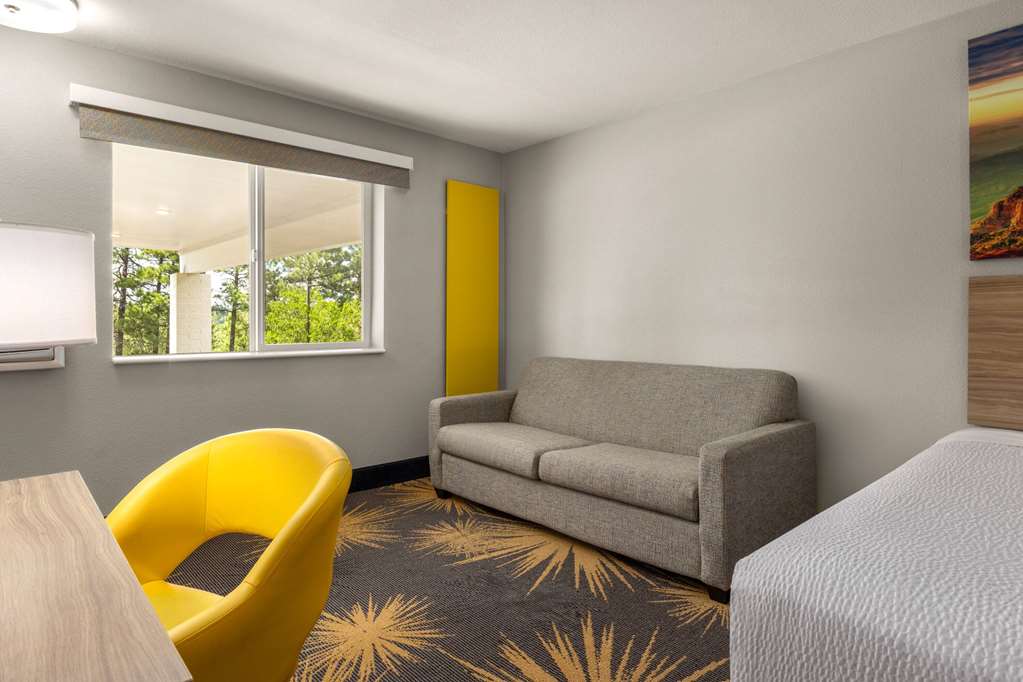 Days Inn by Wyndham Williams - photo 36