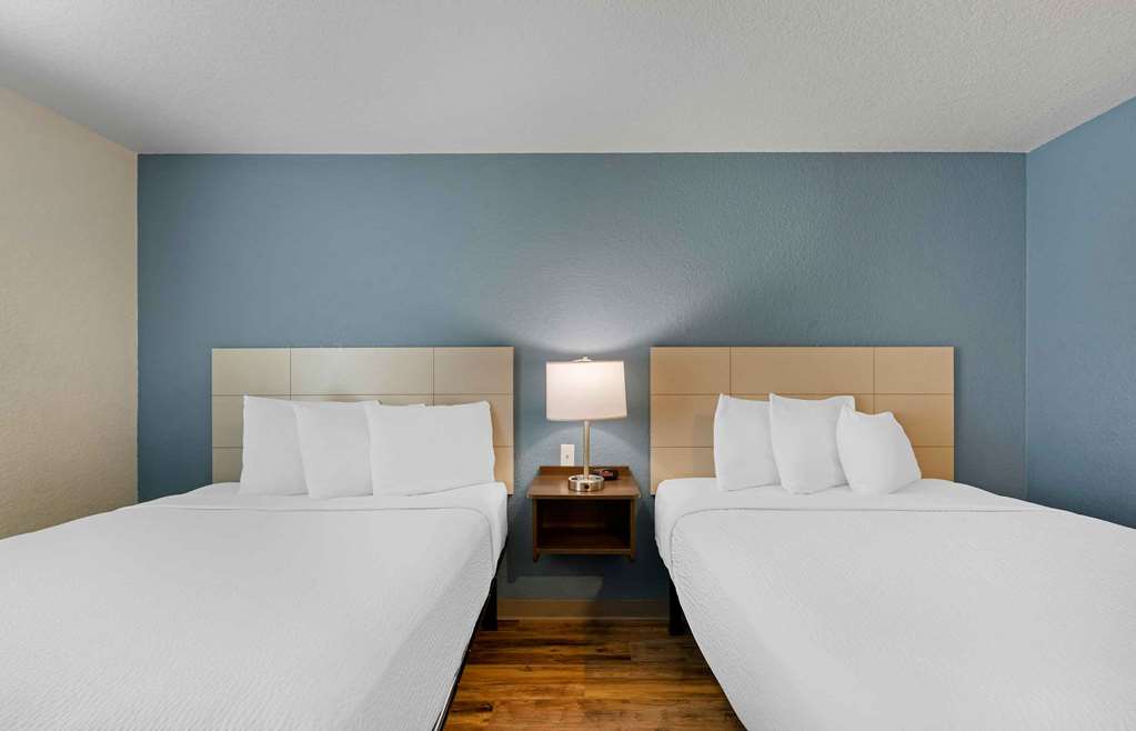 Extended Stay America Select Suites Tampa Northeast - photo 21