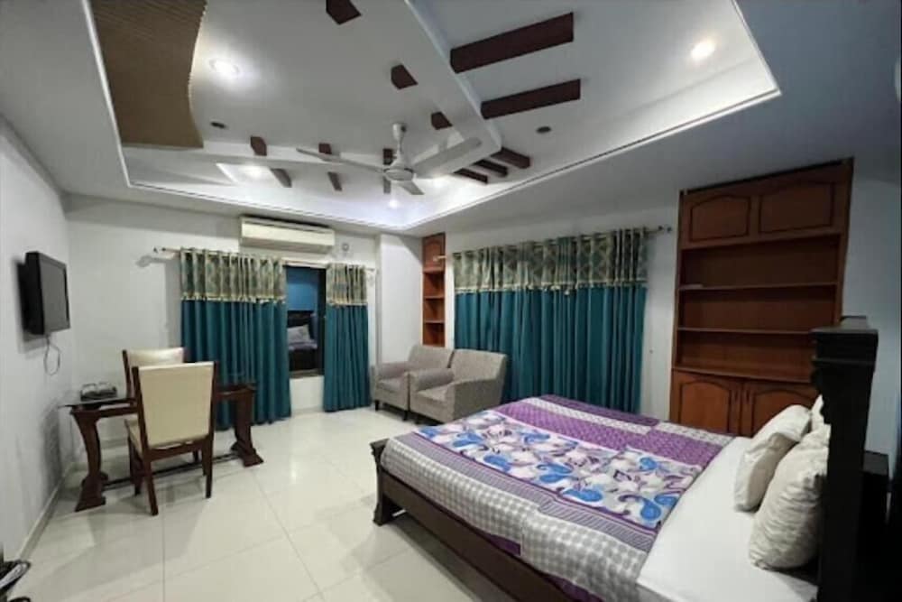 Al Waqqas Hotel in Rawalpindi, Pakistan