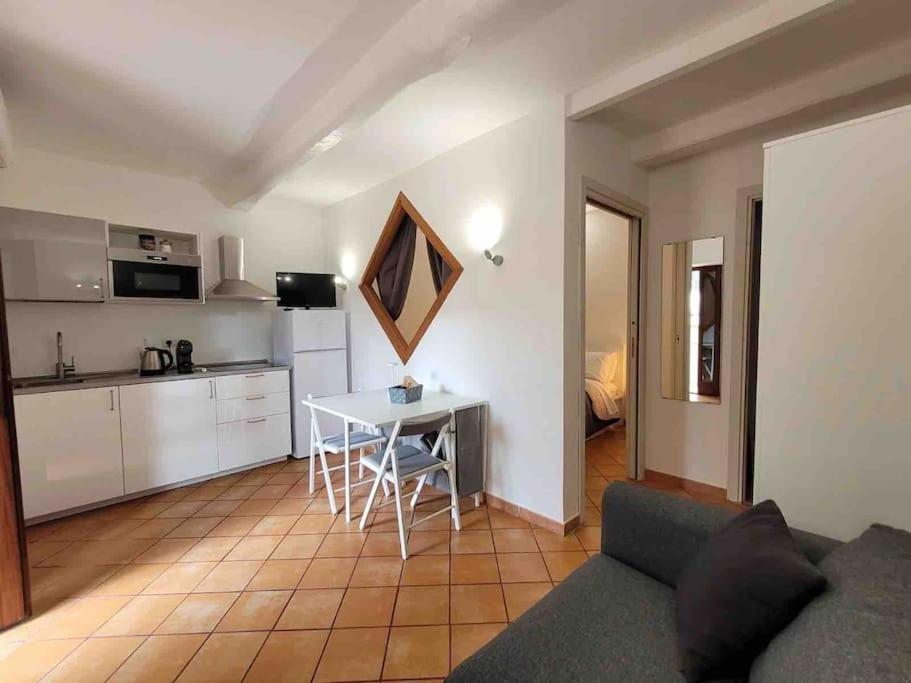 Alele2 Alloggio Turistico — hotel in Trevignano Romano