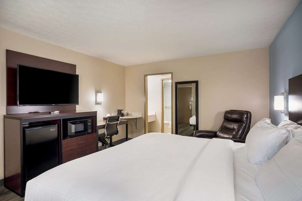 SureStay Hotel by Best Western Bardstown General Nelson - photo 25