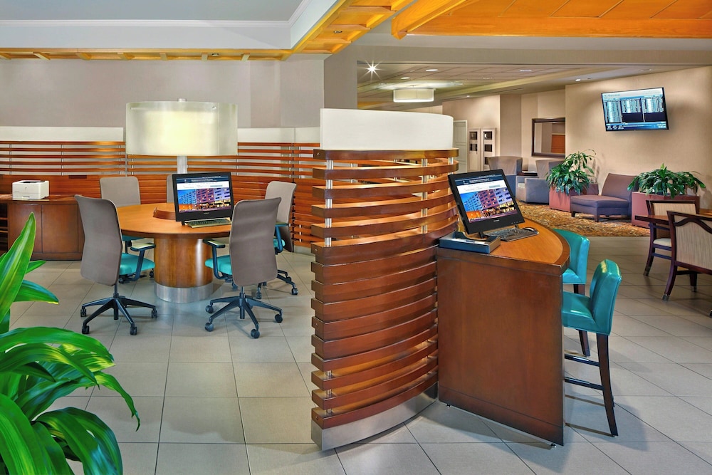Sheraton Hartford Hotel at Bradley Airport - photo 15